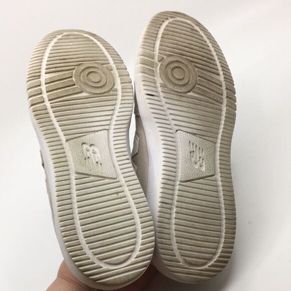 New Balance x Isaac Mizrahi Live Lightweight Tan Canvas Sneakers Women’s 6 1/2 M - Picture 12 of 16